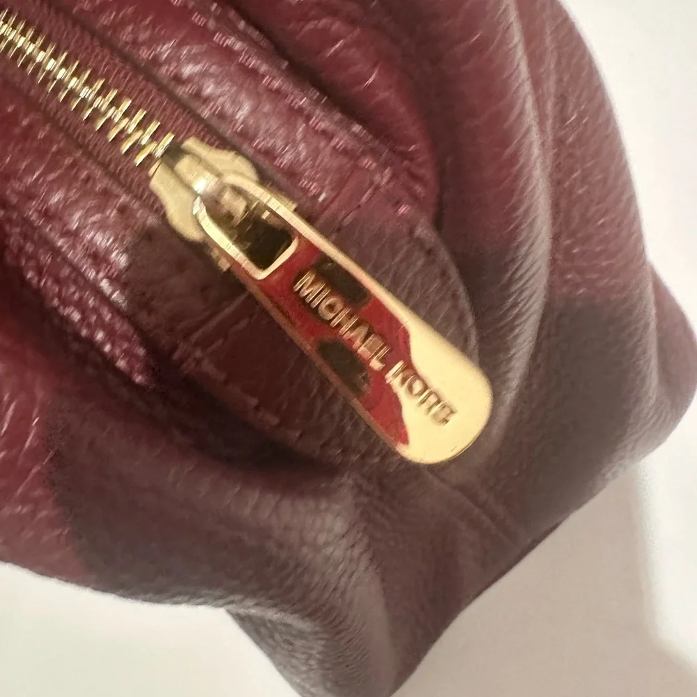 Michael Kors Jet Set Merlot Pebbled Leather Large Shoulder Bag Tote Chain Strap